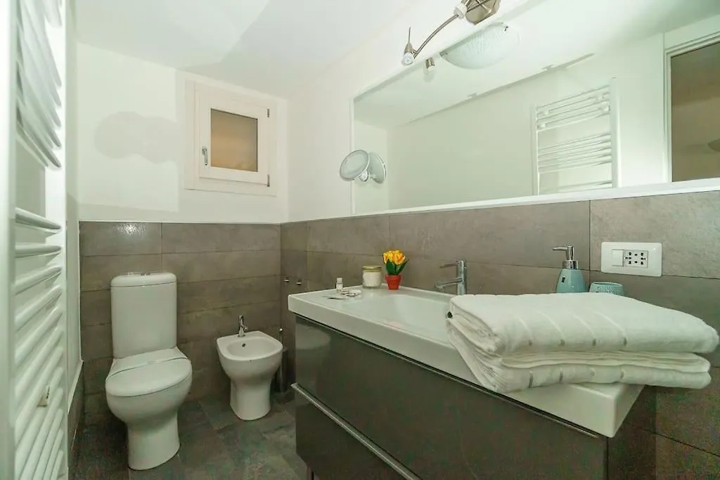 Brera-Moscova Duomo 15 Minuti A Piedi Apartment Milan Italy